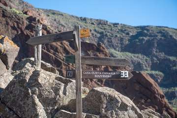 El Cabildo organiza recorridos por este monumento natural para dar a conocer su historia y sus riquezas (Foto TA)